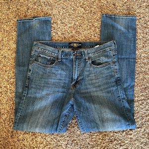 Lucky Brand Mens 410 Athletic Fit Jeans 34x34.